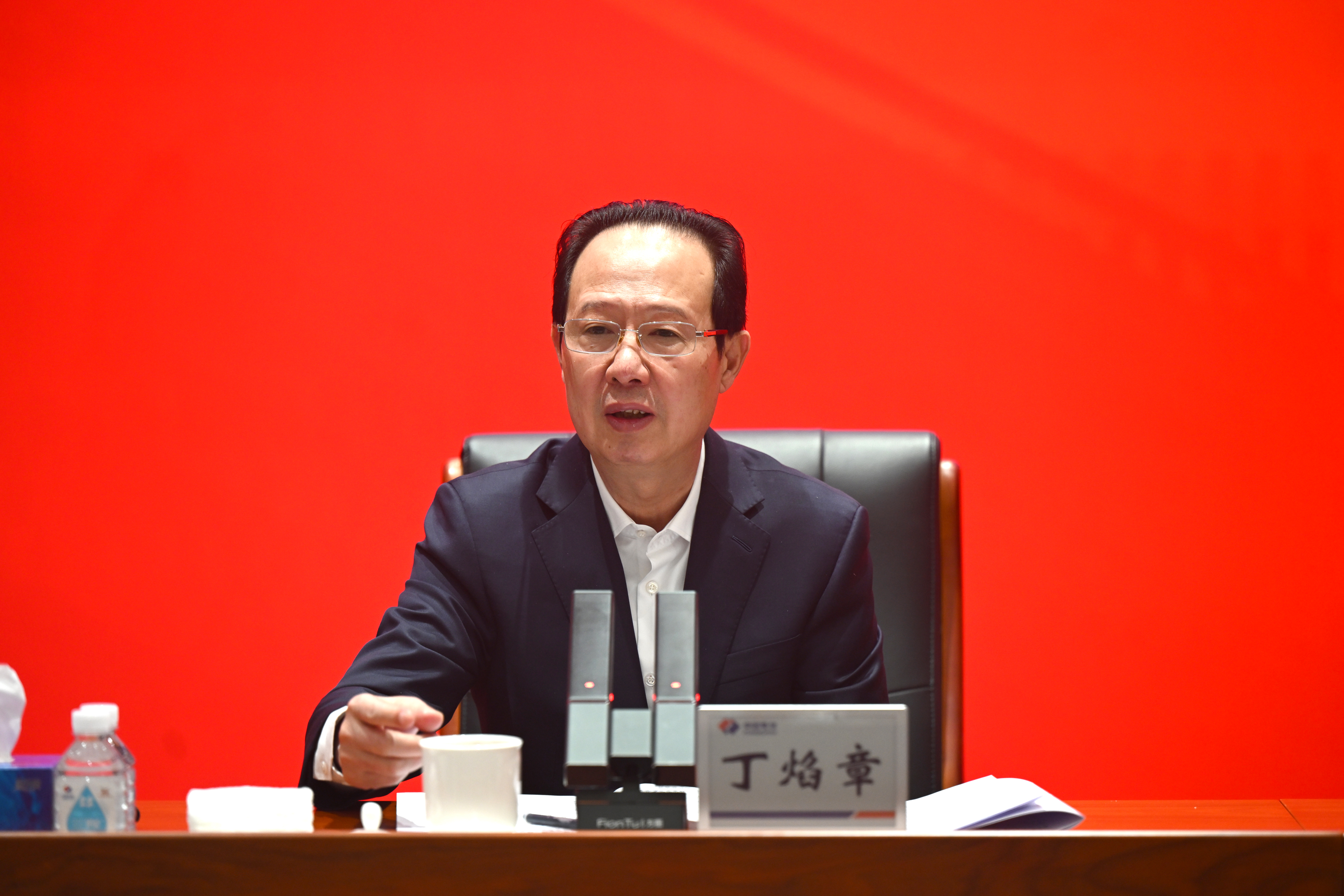 鉴黑担保网(jhdbw)·最具权威唯一维权担保平台